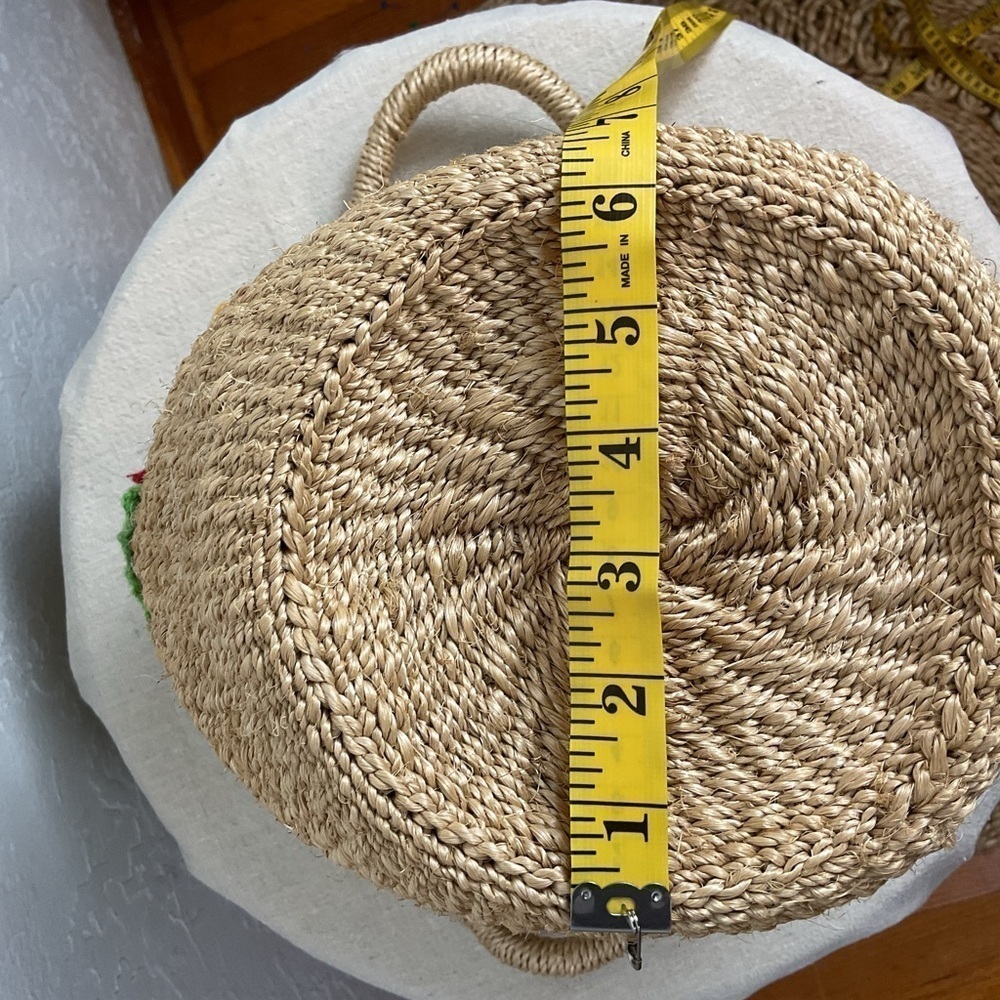 Women’s Tightly Woven Rattan Hand Bag with Crocheted Colorful Flowers - Picture 12 of 13
